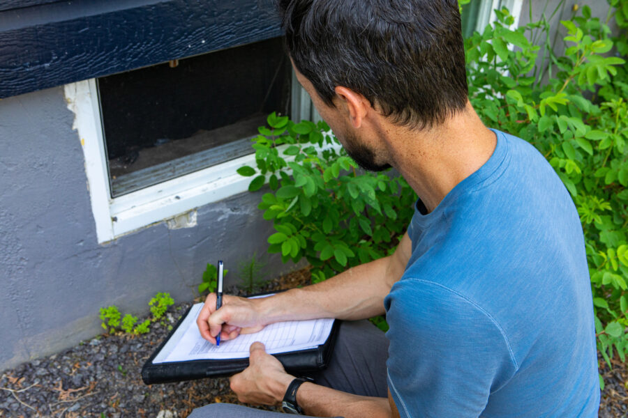 Man carrying out a damp survey